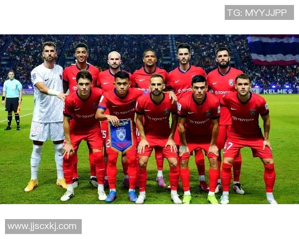 柔佛新山主帅:艾曼是亚洲最优异球员之一,他伤后难有人代替